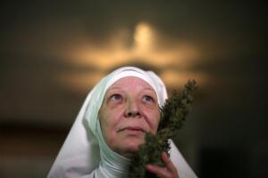 monjas-de-la-marihuana3.jpg