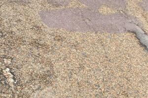 Investigan mensajes antiinmigrantes que aparecieron en un condado hispano en el centro de Texas