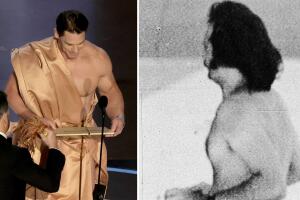 Antes de que lo hiciera John Cena, el fotógrafo Robert Opel apareció sin ropa en los Premios Oscar de 1974.