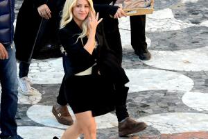 Shakira filma un comercial cerca de Barcelona.