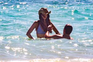 PREMIUM EXC Eiza Gonzalez and Luke Bracey