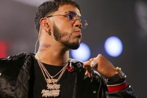 Anuel 5.jpg
