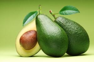 A-comer-mas-aguacates-1.jpg
