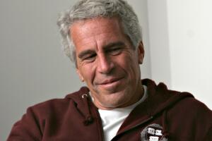 La muerte de Epstein ha desatado una tormenta de teorías conspirativas desde la derecha y la izquierda por igual.