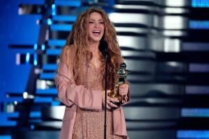 Shakira recibió el distinguido Video Vanguard Award