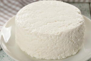 Aprenda como fazer o queijo branco durar mais tempo