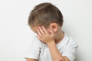 como-ayudar-a-un-hijo-con-autismo-1.jpg