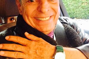 César Bono Vecinos Frankie Galavisión