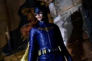 batgirl-1600x900-0822.jpg