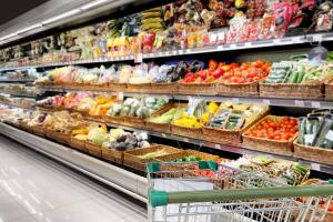 Mamdani anuncia descuentos del 30% en alimentos en supermercados de NYC.