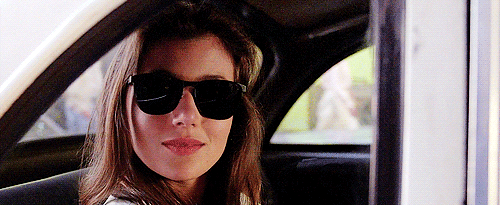 mia_sara.gif