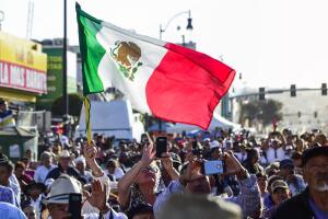 amlo_tijuana18.jpg