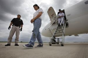 Homeland Security ICE AIR