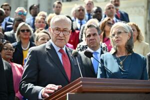 US-POLITICS-CONGRESS-TRUMP-100DAYS