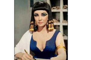 elizabeth-taylor-cleopatra-pelicula-fotos.jpg