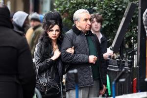  Marisa Abela, Eddie Marsan-amy-winehouse