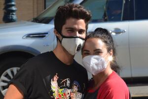 EXC Demi Lovato, fiancé Max Ehrich