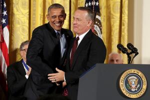 tom-hanks-obama.jpg