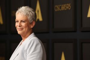 Jamie Lee Curtis Grosby (1).jpg