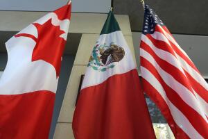 Banderas de los países del NAFTA: EEUU, Canadá y México