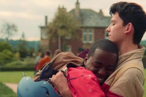 Otis-y-Eric-de-Sex-Education.jpg