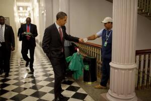 Obama fist bump