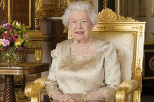 Reina Isabel II