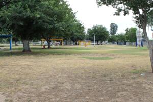 park1-Calwa_Park.jpg
