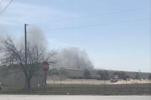 EN FOTOS: Explosión en una planta de químicos en Texas