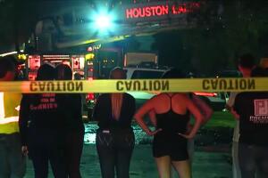 accidente laboral Houston derrame alquitrán trabajador muerto Texas Martin Asphalt