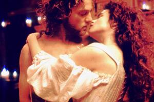 Kenneth Branagh y Helena Bonham Carter en Frankenstein