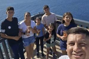 Niña de 9 años muere tras caerle puerta de metal en escuela de Tucson