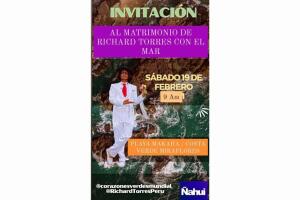 hombre se casa con el mar.jpg