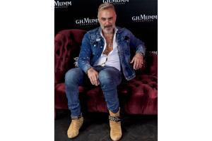 Gianluca Vacchi en el opening de House of GH Mumm 2017