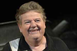 robbie-coltrane-2014-1022-1400x800