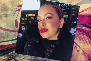Chiquis es la queen de las selfies and we love it!