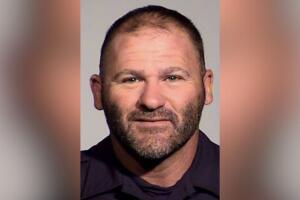 Oficial SWAT San Antonio arrestado por estrangulamiento en caso de violencia familiar en condado Medina