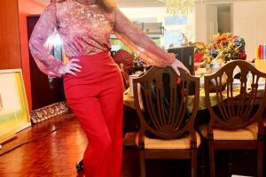 rebecca jones la casa de las flores.jpg