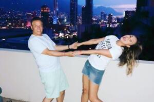 Mario Bezares y esposa Brenda Jiménez 