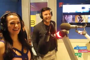 Entrevista de El Bueno, La Mala y El Feo con Ricky Martin