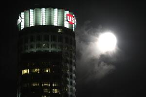 Moon Appears Larger Than Normal, As Its Closer To Earth