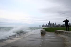Olas en el lago Michigan