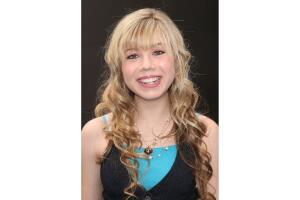 Jennette de niña.jpg