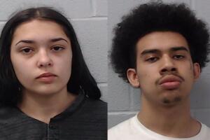 davis y telule ATX hays 