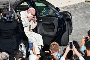 VATICAN-HEALTH-VIRUS-RELIGION-POPE-AUDIENCE