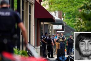 policía Robert Crimo tiroteo Highland Park cuchillos daga espada 