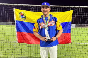 Luis Antonio Rosendo, un entrenador venezolano de 35 años, permanece detenido por ICE mientras continúa su proceso migratorio.