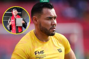 'Gato' Ortiz presume título universitario de cara a la Liguilla