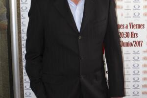 Elenco 'Mi marido tiene familia'