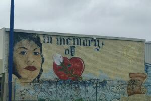 mural-selena.jpg